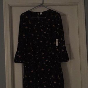 Size medium dress.